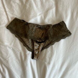 Victoria’s Secret panty XS